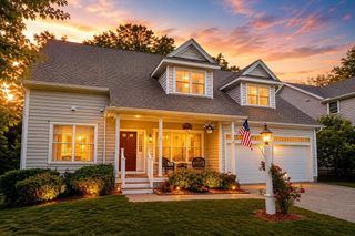 17 Hepatica Drive 17, North Andover, MA 01845