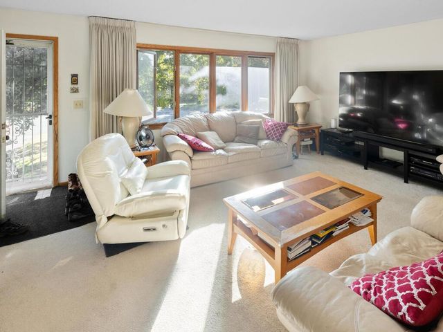 9020 Blaisdell Avenue S, Bloomington, MN 55420