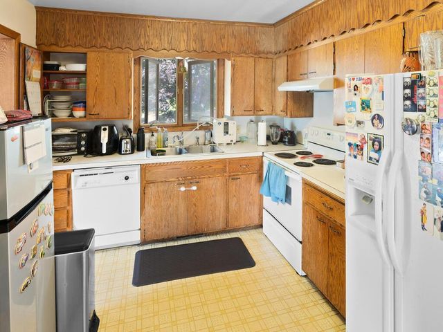 9020 Blaisdell Avenue S, Bloomington, MN 55420