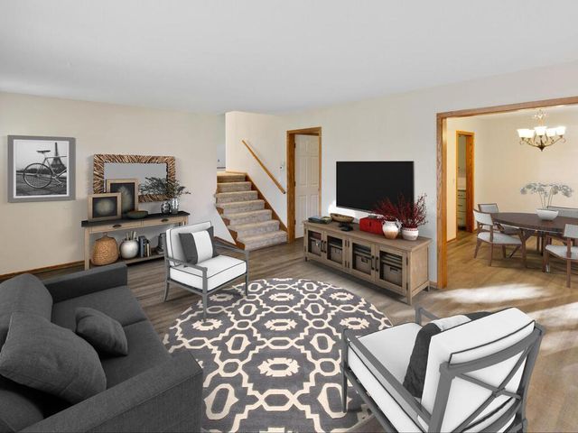 9020 Blaisdell Avenue S, Bloomington, MN 55420