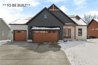 3672 Kenway Boulevard, Green, OH 44685