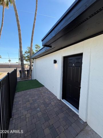 72 W SOUTHERN Avenue, Mesa, AZ 85210