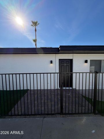 72 W SOUTHERN Avenue, Mesa, AZ 85210