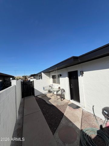 72 W SOUTHERN Avenue, Mesa, AZ 85210