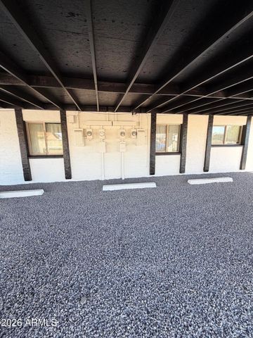 72 W SOUTHERN Avenue, Mesa, AZ 85210