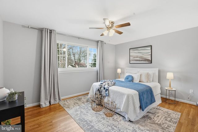 5506 KEMPTON DR, Springfield, VA 22151