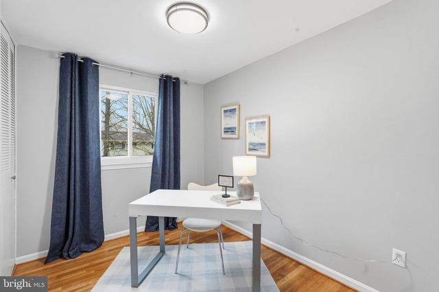 5506 KEMPTON DR, Springfield, VA 22151