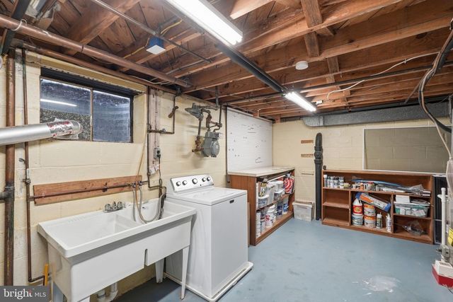 5506 KEMPTON DR, Springfield, VA 22151