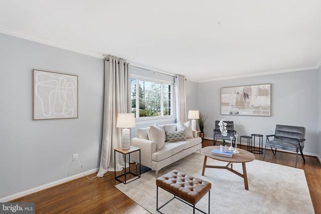 5506 KEMPTON DR, Springfield, VA 22151