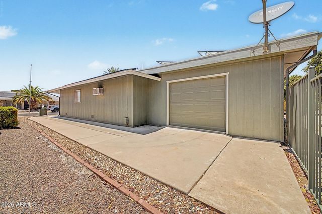 9310 W GLEN OAKS Circle N, Sun City, AZ 85351