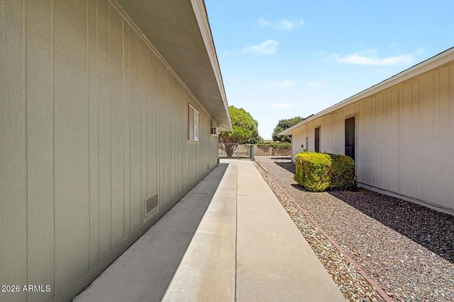 9310 W GLEN OAKS Circle N, Sun City, AZ 85351