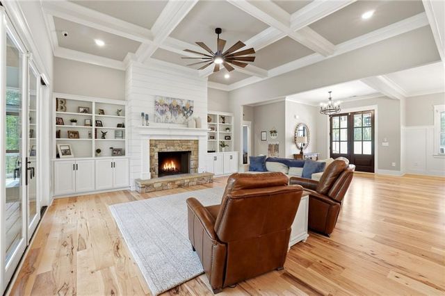 326 Masons Way, Waleska, GA 30183