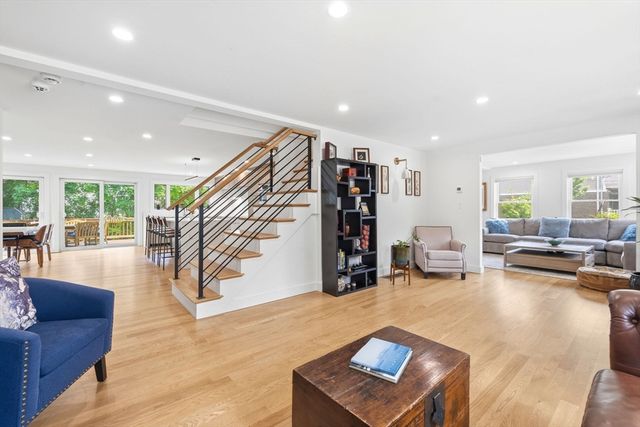 43 Upham St, Newton, MA 02465