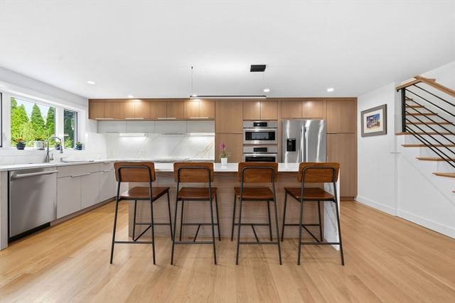 43 Upham St, Newton, MA 02465