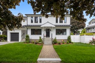 43 Upham St, Newton, MA 02465