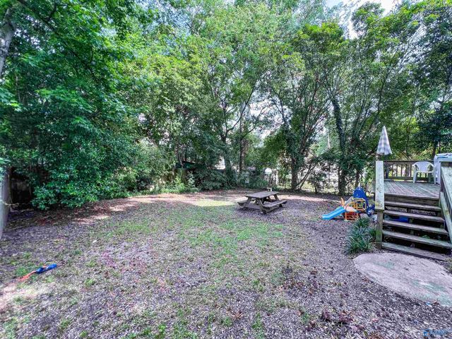 922 S 6th Street, Gadsden, AL 35901