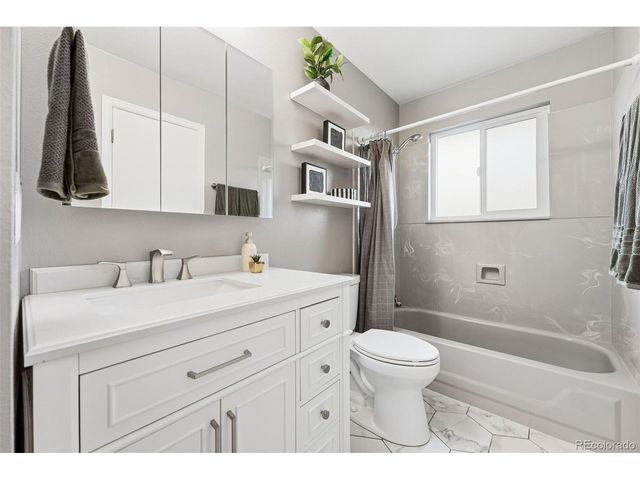 2984 E 97th Ave, Thornton, CO 80229