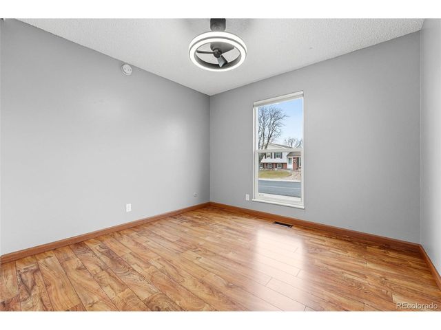 2984 E 97th Ave, Thornton, CO 80229