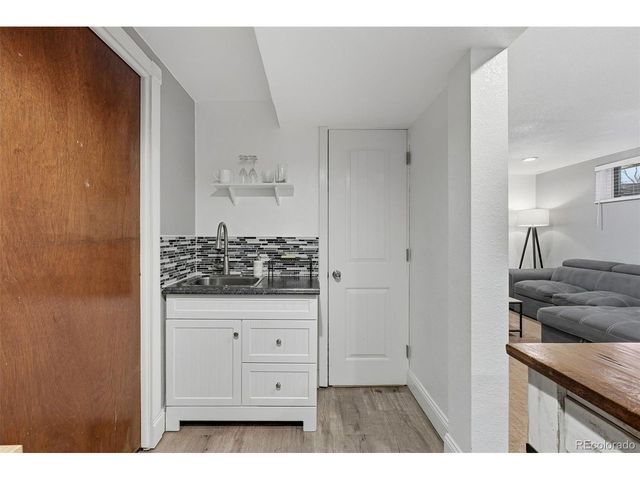 2984 E 97th Ave, Thornton, CO 80229