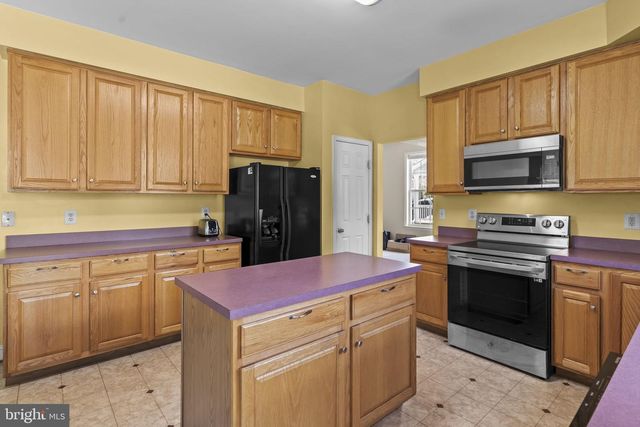 11310 WILDMEADOWS ST, Waldorf, MD 20601