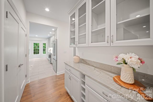 2508 Carriage Falls Court, Hendersonville, NC 28791