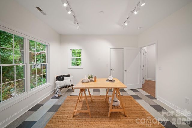 2508 Carriage Falls Court, Hendersonville, NC 28791