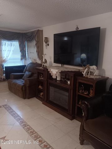 5394 OAK BAY Drive N, Jacksonville, FL 32277