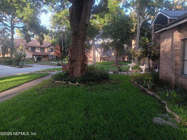 5394 OAK BAY Drive N, Jacksonville, FL 32277