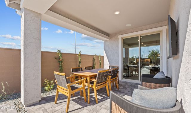 7741 W Lane Avenue, Glendale, AZ 85303
