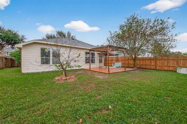 2704 Hewn Rock Way, Pearland, TX 77584