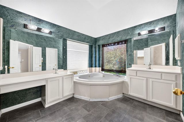 5814 Eldridge Glen Drive, Houston, TX 77041