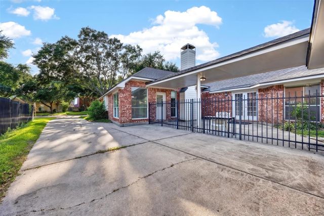 5814 Eldridge Glen Drive, Houston, TX 77041