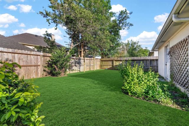 5814 Eldridge Glen Drive, Houston, TX 77041