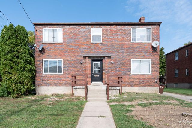 636 Maple Drive, Reading, OH 45215