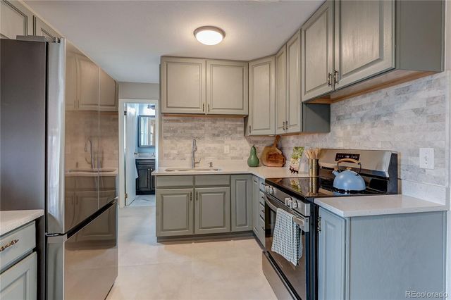 7672 Saulsbury Street, Arvada, CO 80003