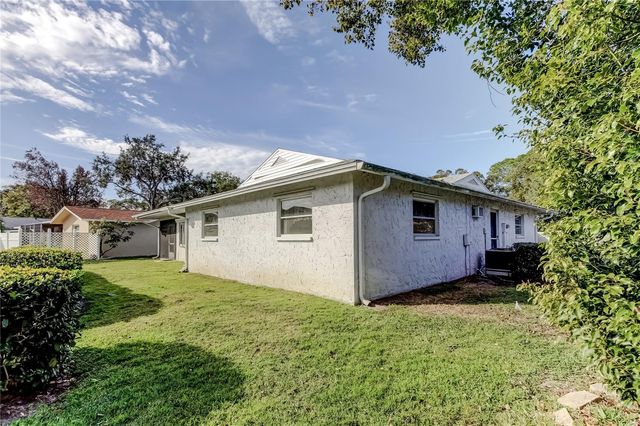 835 ANCHORAGE LANE, Palm Harbor, FL 34685