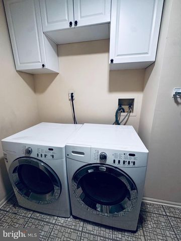 120 WYCOMBE PL, Somerset, NJ 08873