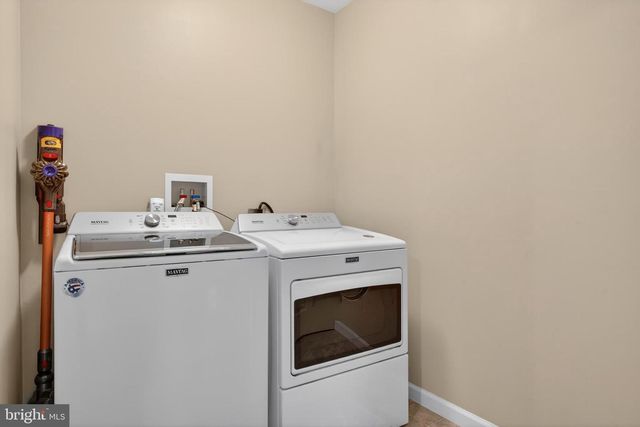 104 ROYAL HORSE WAY, Reinholds, PA 17569