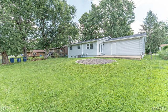 1405 Birch Drive, Pacific, MO 63069