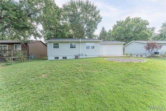 1405 Birch Drive, Pacific, MO 63069