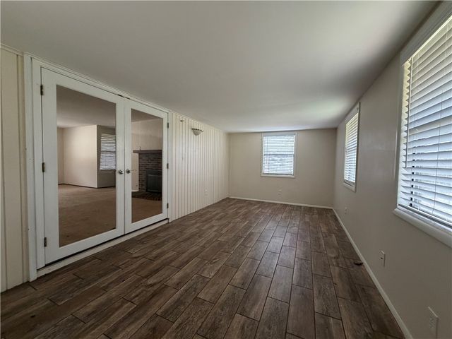 9108 Bluff Drive, Rogers, AR 72756