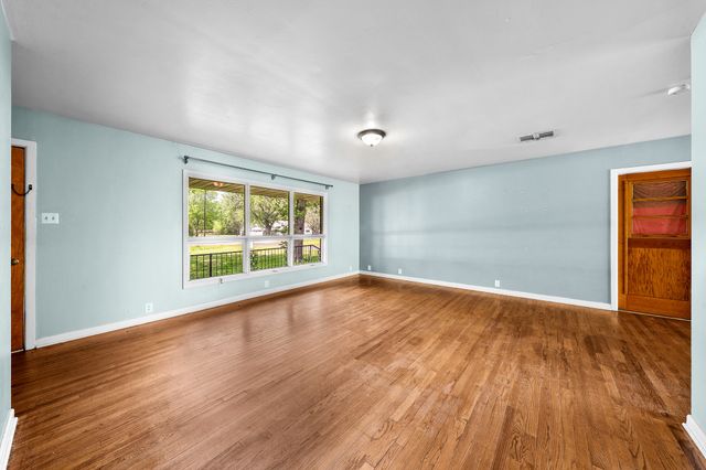 801 N Winnsboro Street, Quitman, TX 75783