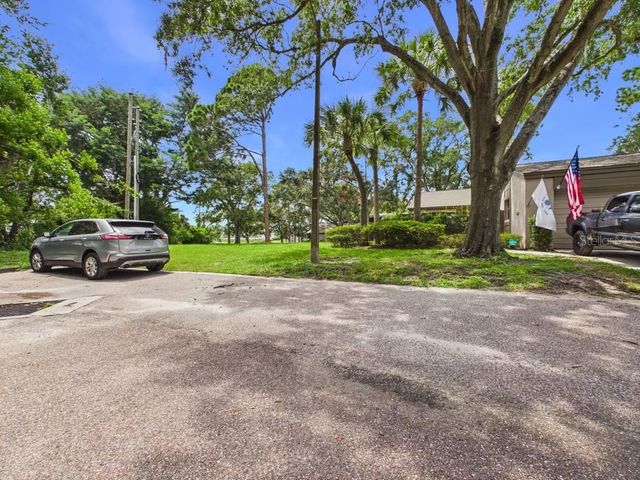 407 MEADOWOOD BOULEVARD, Fern Park, FL 32730