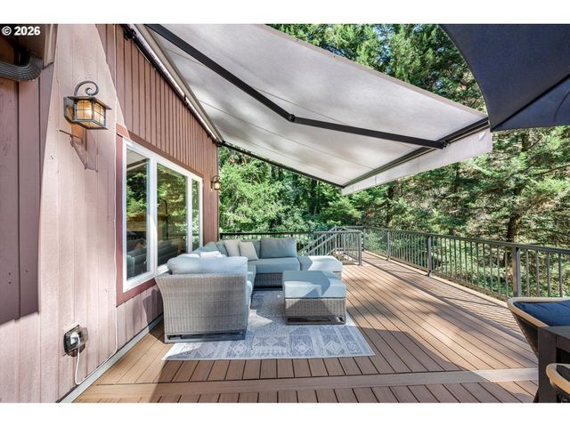 2726 Sw 28TH Dr, Portland, OR 97219
