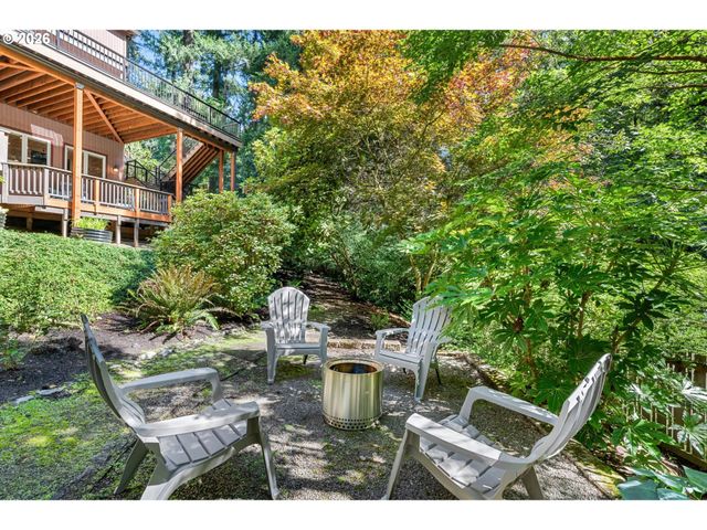 2726 Sw 28TH Dr, Portland, OR 97219