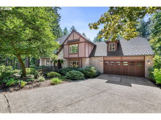 2726 Sw 28TH Dr, Portland, OR 97219