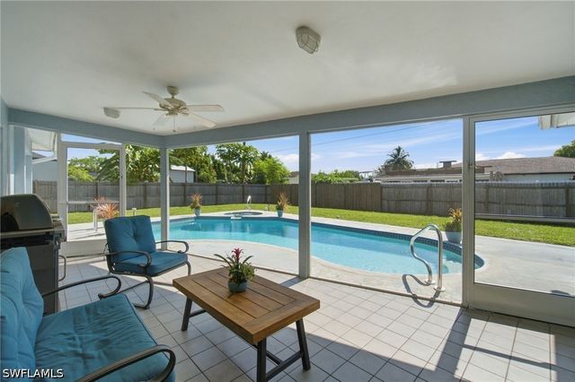 3022 47th ST SW, Naples, FL 34116