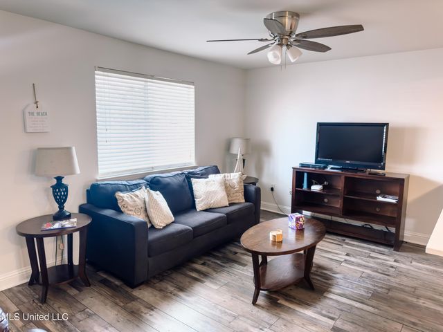 1664 Beach Boulevard, 128, Biloxi, MS 39531