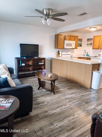 1664 Beach Boulevard, 128, Biloxi, MS 39531