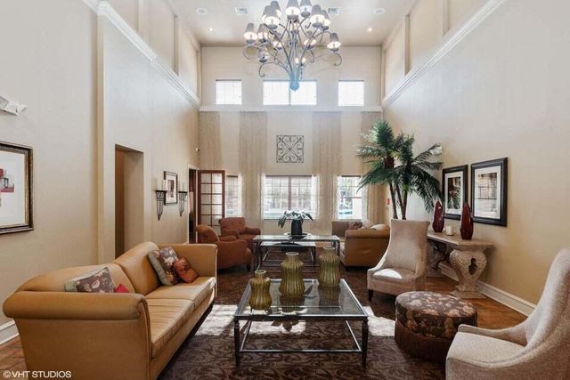 6410 Emerald Dunes Drive 205, West Palm Beach, FL 33411